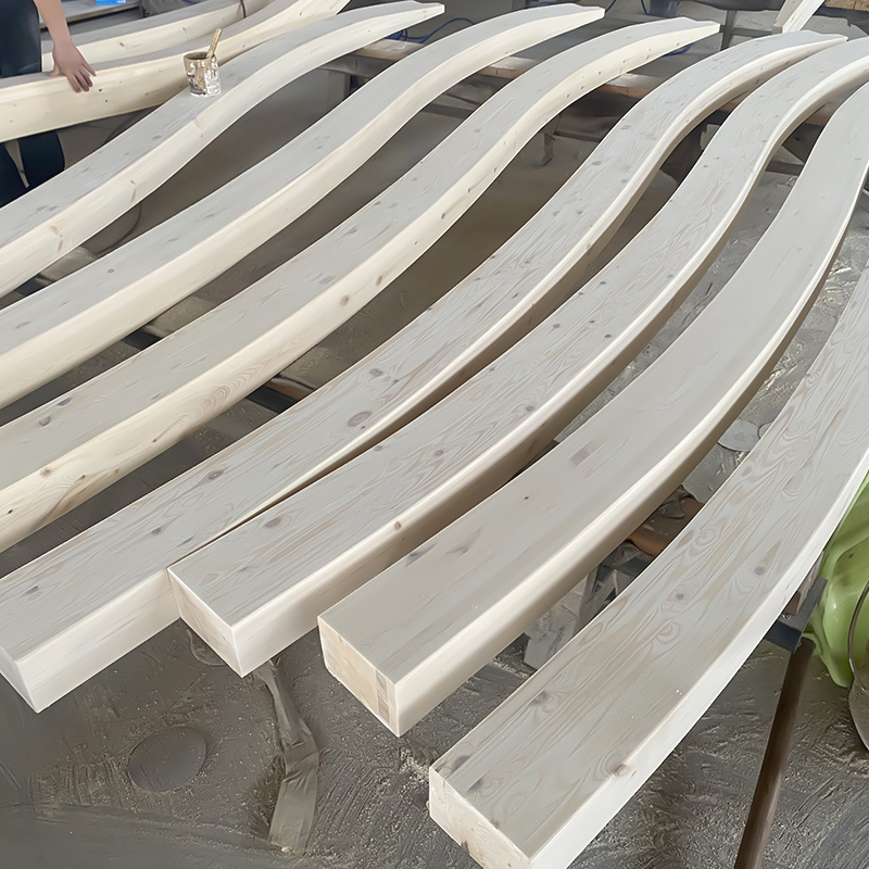 가문비나무 곡선 글루람 