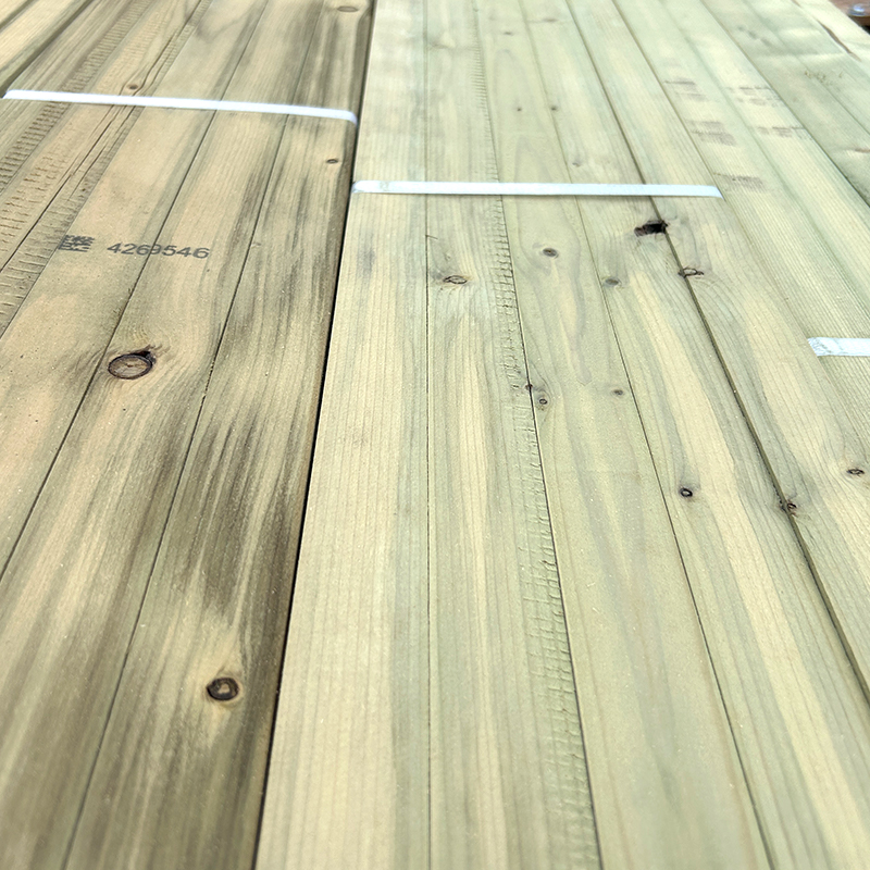  소나무 압력 처리 목재